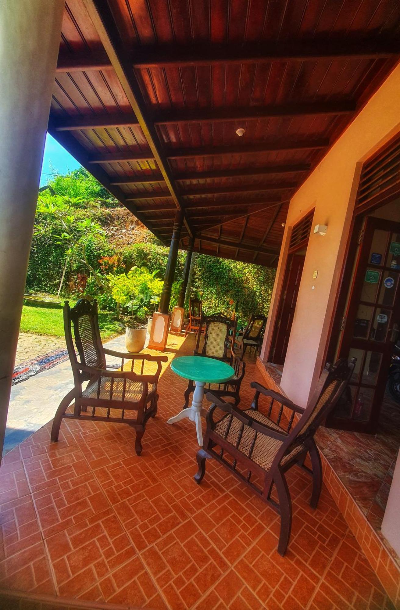 Hotel Hill House Guest Mirissa Exterior foto